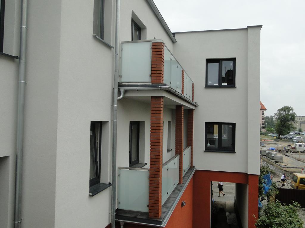 Apartamenty Brzezinski Wrzesnia Ngoại thất bức ảnh